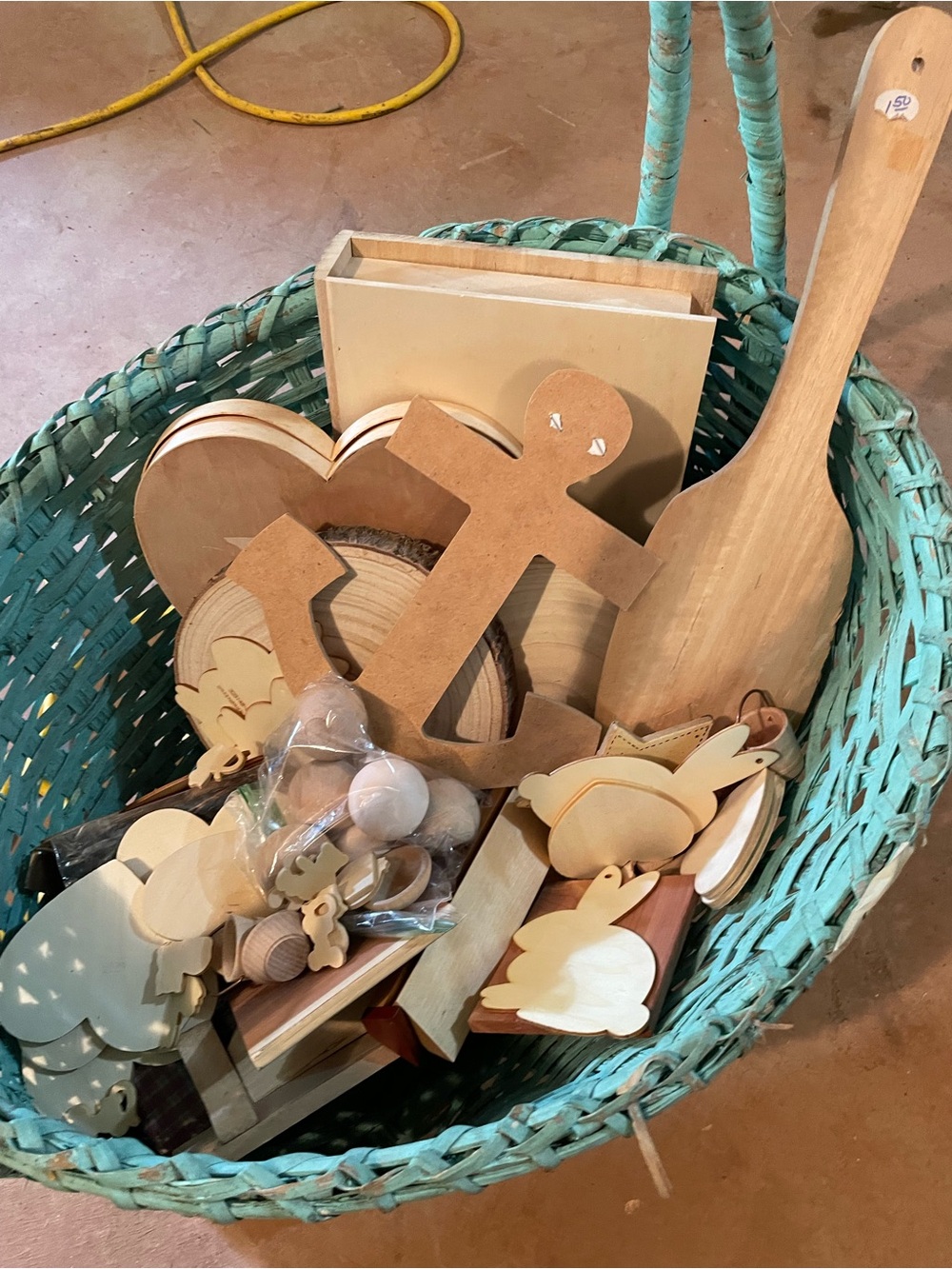 Handcrafted Natural Wood Art Shapes in Teal Basket - Unbranded